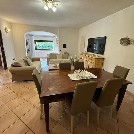 Casa Vacanze Monticanaglia San Pantaleo